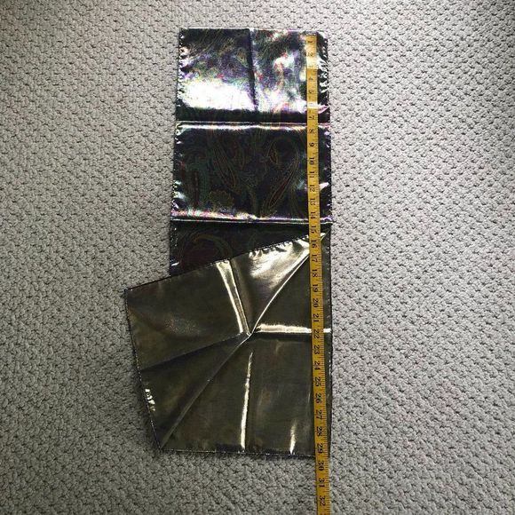 VTG Gorgeous Japan Metallic Accent Scarf NWOT - Picture 6 of 9